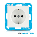 inbouw-stopcontact-wit-ion-industires