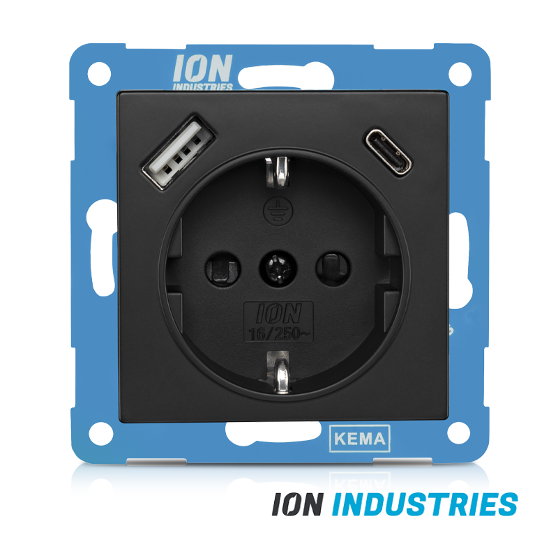 usb-stopcontact-wandcontactdoos-zwart