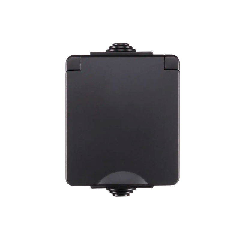 ION INDUSTRIES | SURFACE-MOUNTED WALL SOCKET | IP55 | BLACK